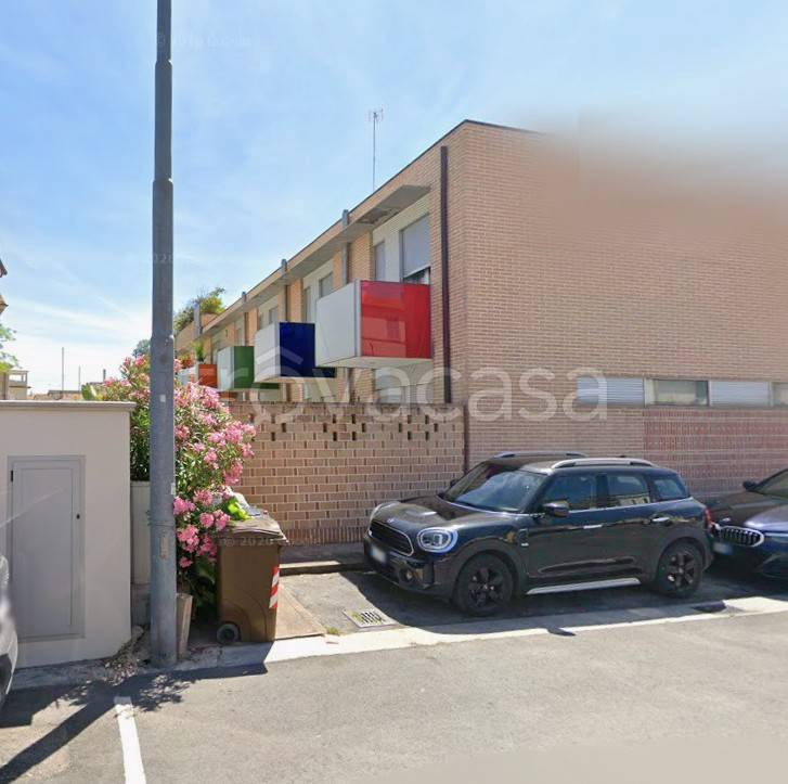 immagine annuncio 1 di 8