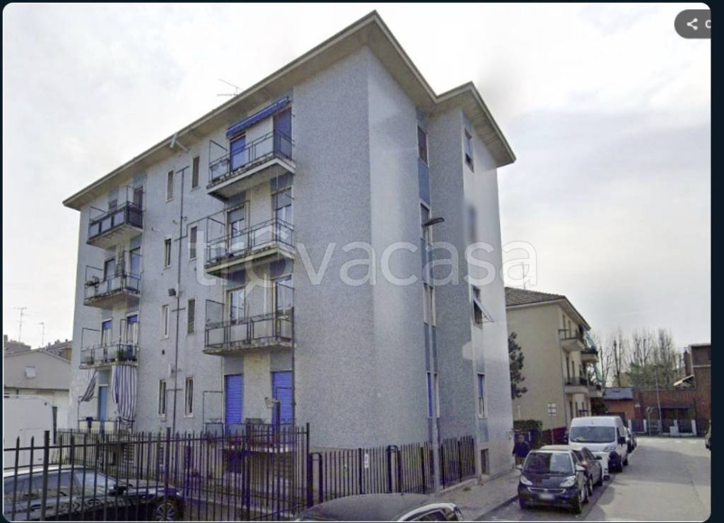 immagine annuncio 1 di 12