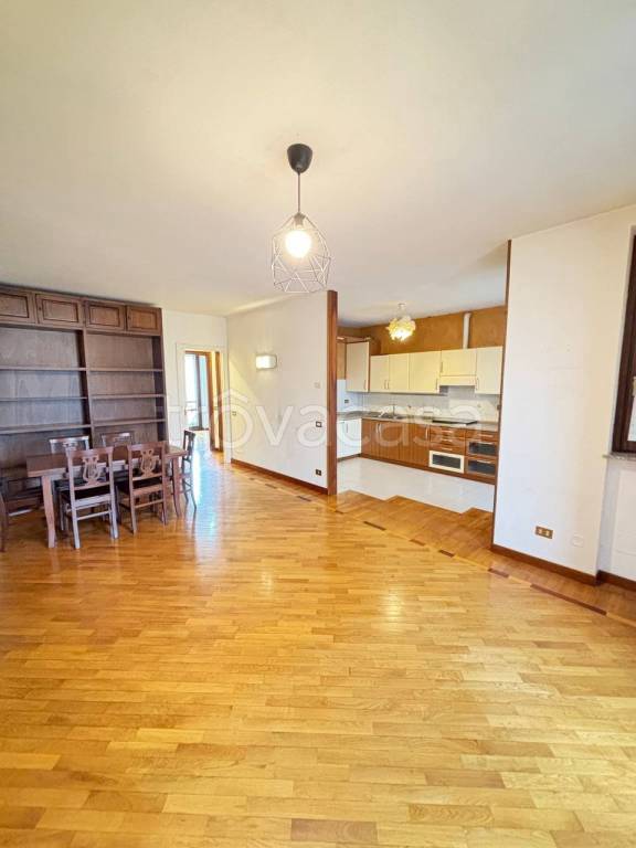 immagine annuncio 1 di 14