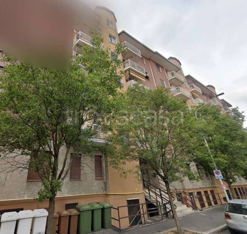 immagine annuncio 1 di 8