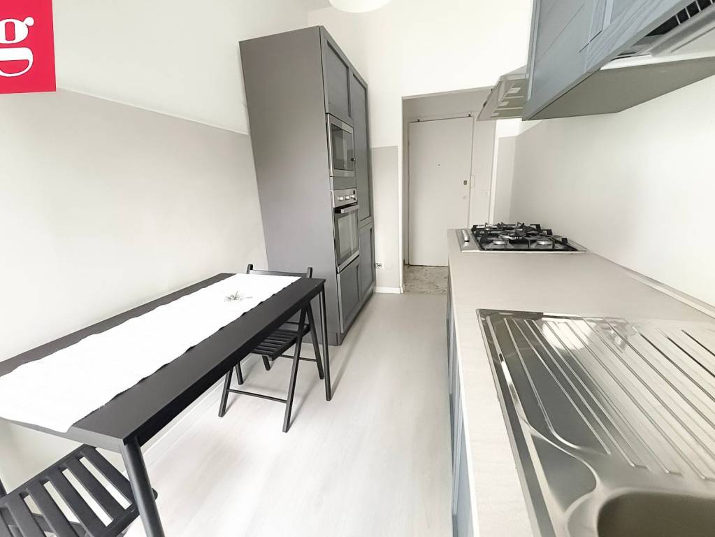 appartamento in vendita a Milano in zona Musocco