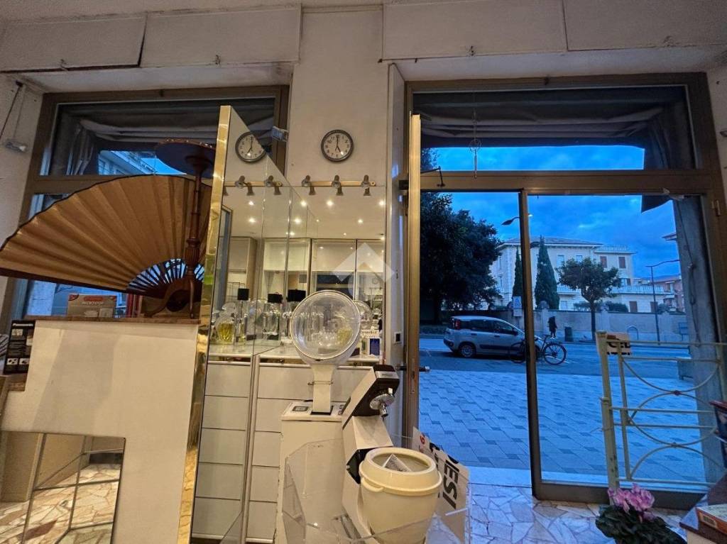 immagine annuncio 1 di 7