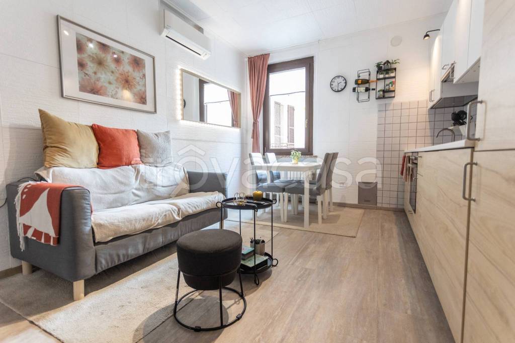 immagine annuncio 1 di 14