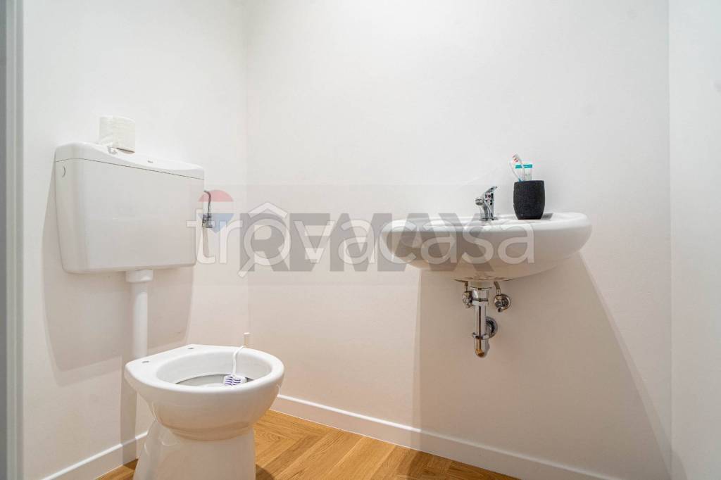 immagine annuncio 7 di 8