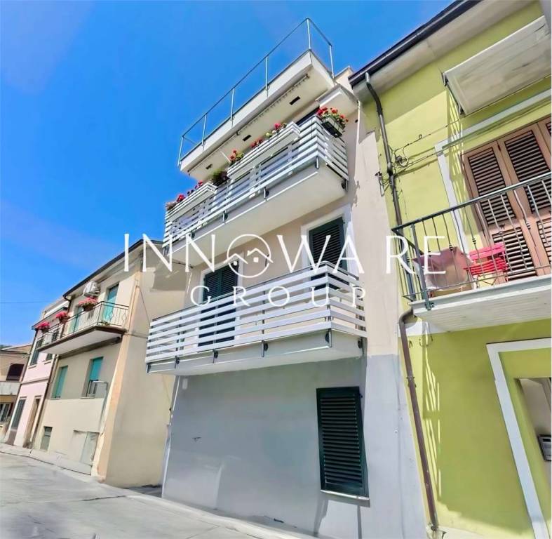 immagine annuncio 2 di 4