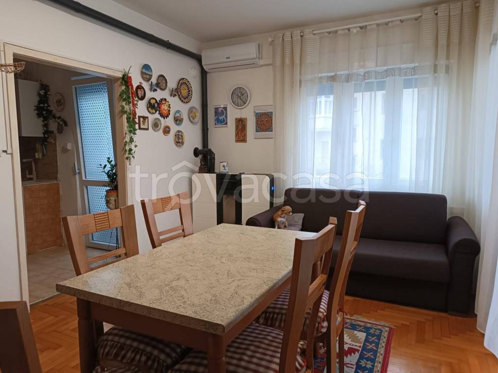 immagine annuncio 1 di 8