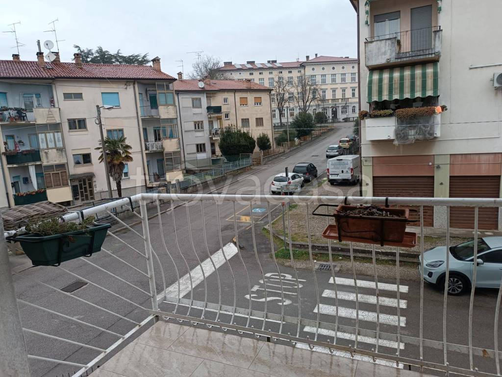 immagine annuncio 4 di 8