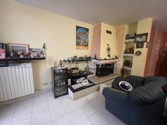 immagine annuncio 11 di 12