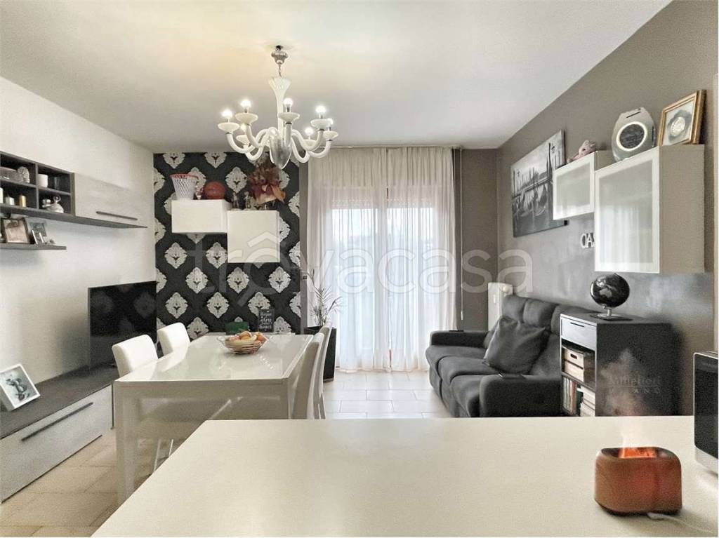 immagine annuncio 1 di 12