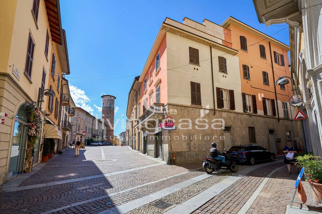 immagine annuncio 11 di 12