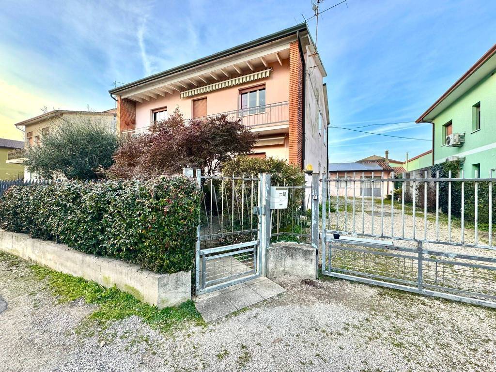 immagine annuncio 1 di 8