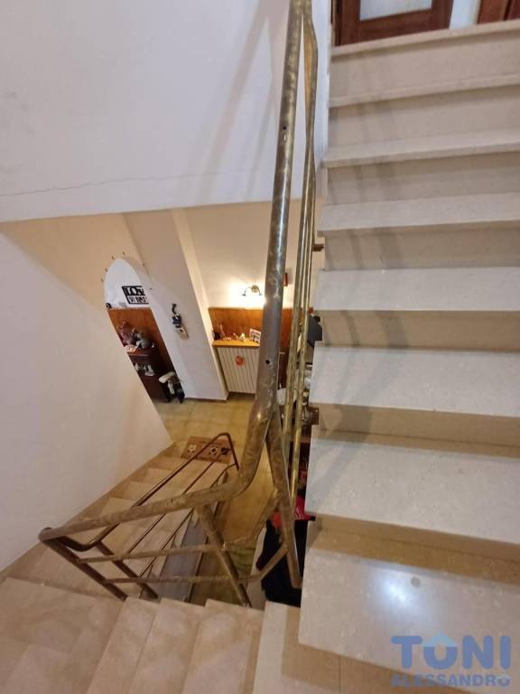 immagine annuncio 5 di 8