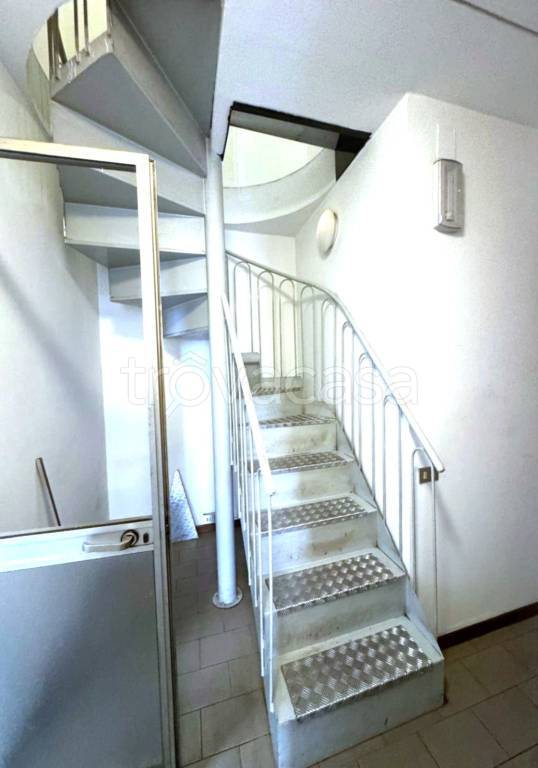 immagine annuncio 5 di 8