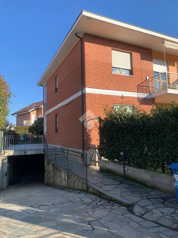 immagine annuncio 1 di 9