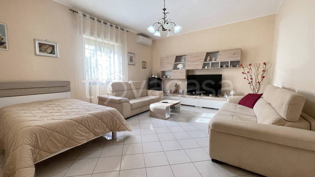 casa indipendente in vendita a Bari in zona Palese/Macchie