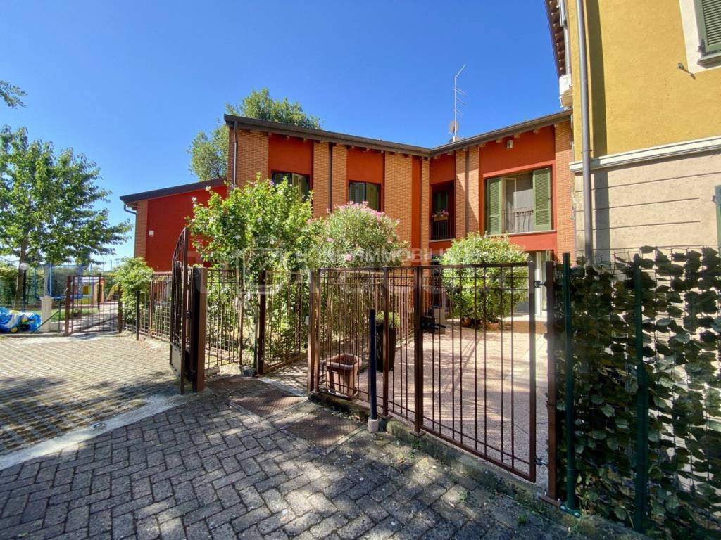 immagine annuncio 1 di 15