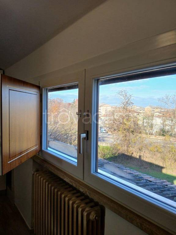 immagine annuncio 4 di 8