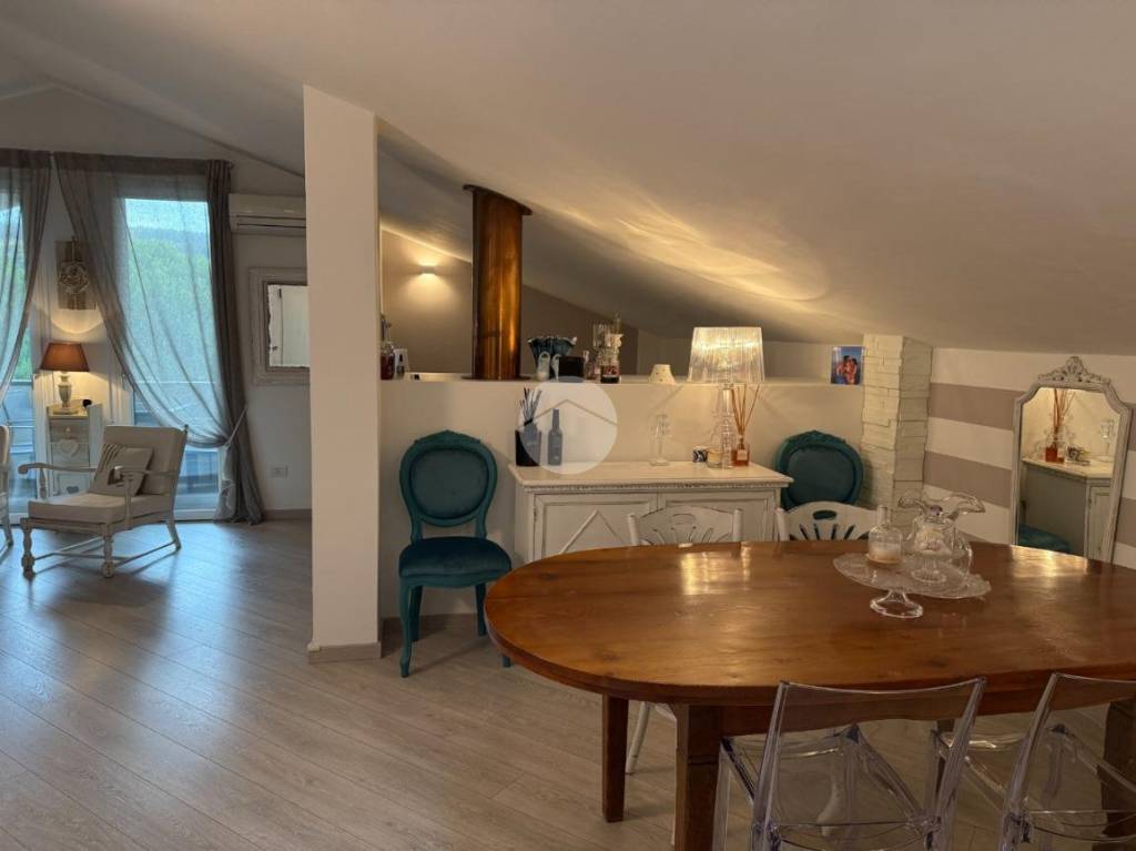 immagine annuncio 1 di 6