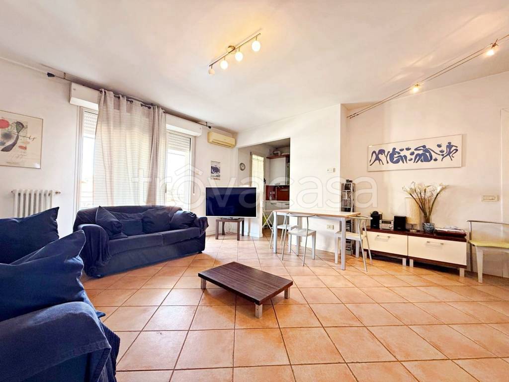 immagine annuncio 2 di 12