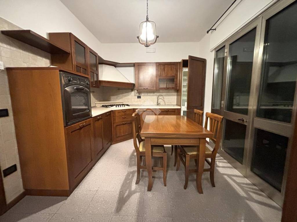 immagine annuncio 1 di 8