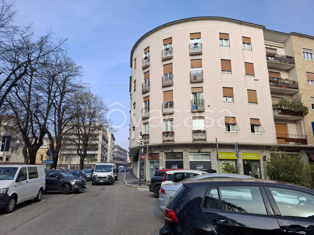 immagine annuncio 1 di 4