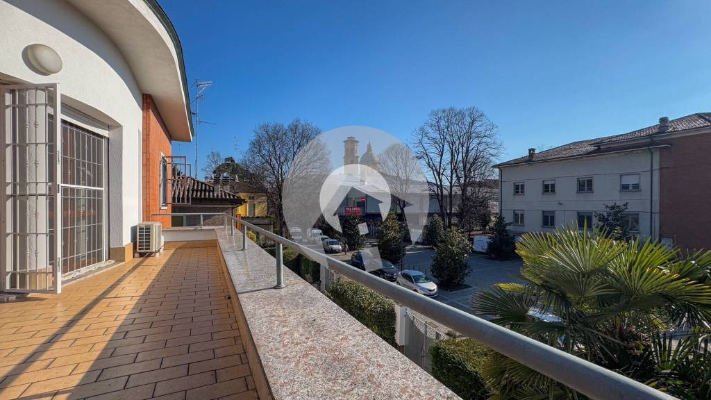 immagine annuncio 4 di 8