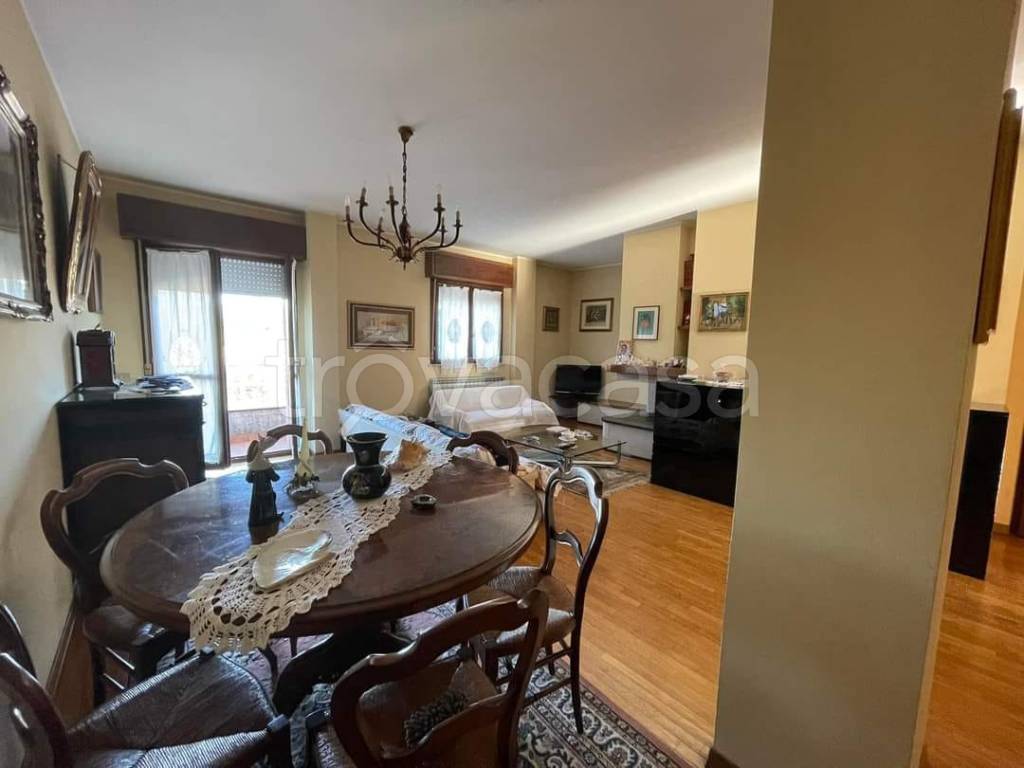 immagine annuncio 2 di 14