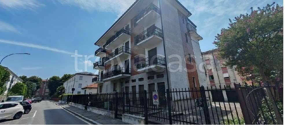 immagine annuncio 1 di 12