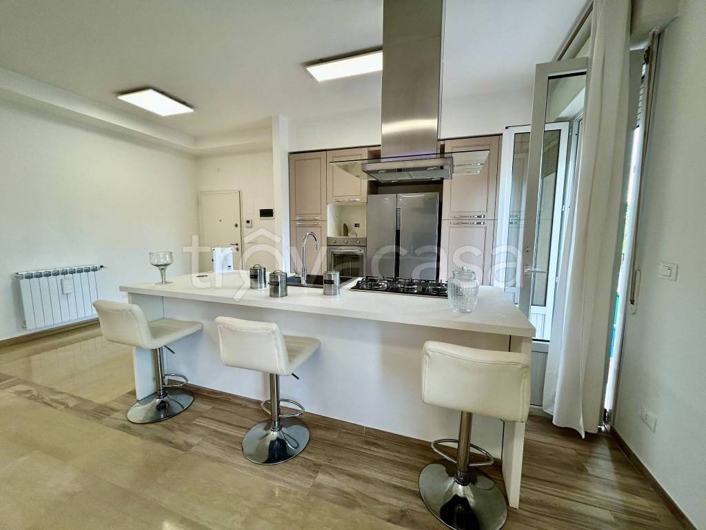 immagine annuncio 1 di 14