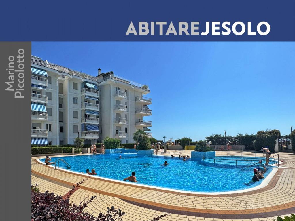 appartamento in vendita a Jesolo in zona Lido