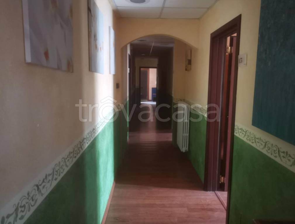 immagine annuncio 1 di 14