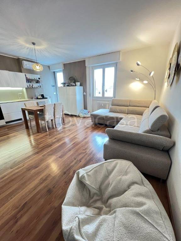 immagine annuncio 4 di 12