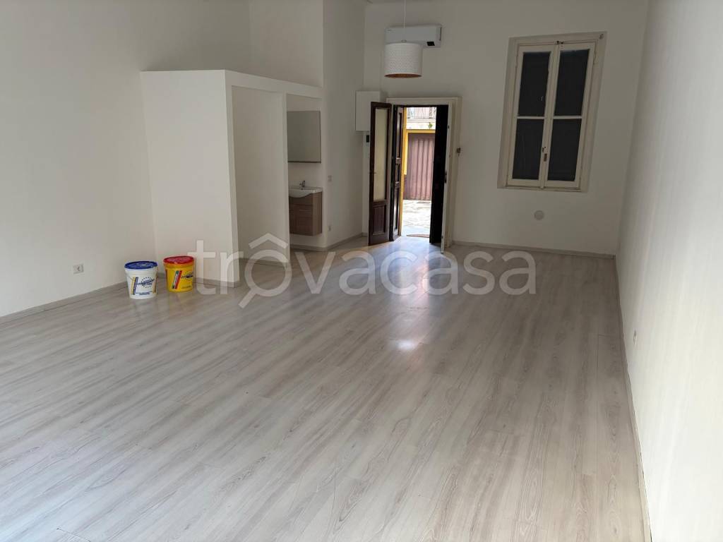 immagine annuncio 1 di 8