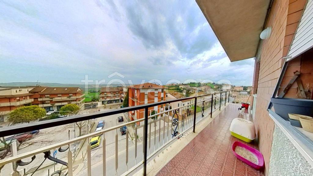 immagine annuncio 8 di 9