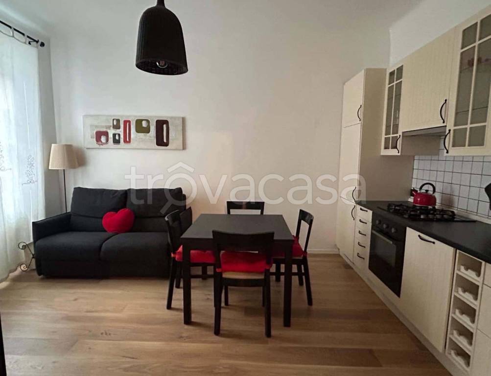 immagine annuncio 1 di 12