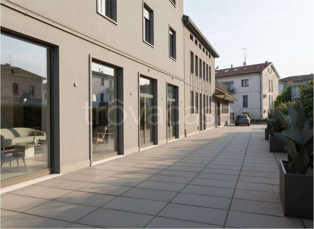 immagine annuncio 1 di 4