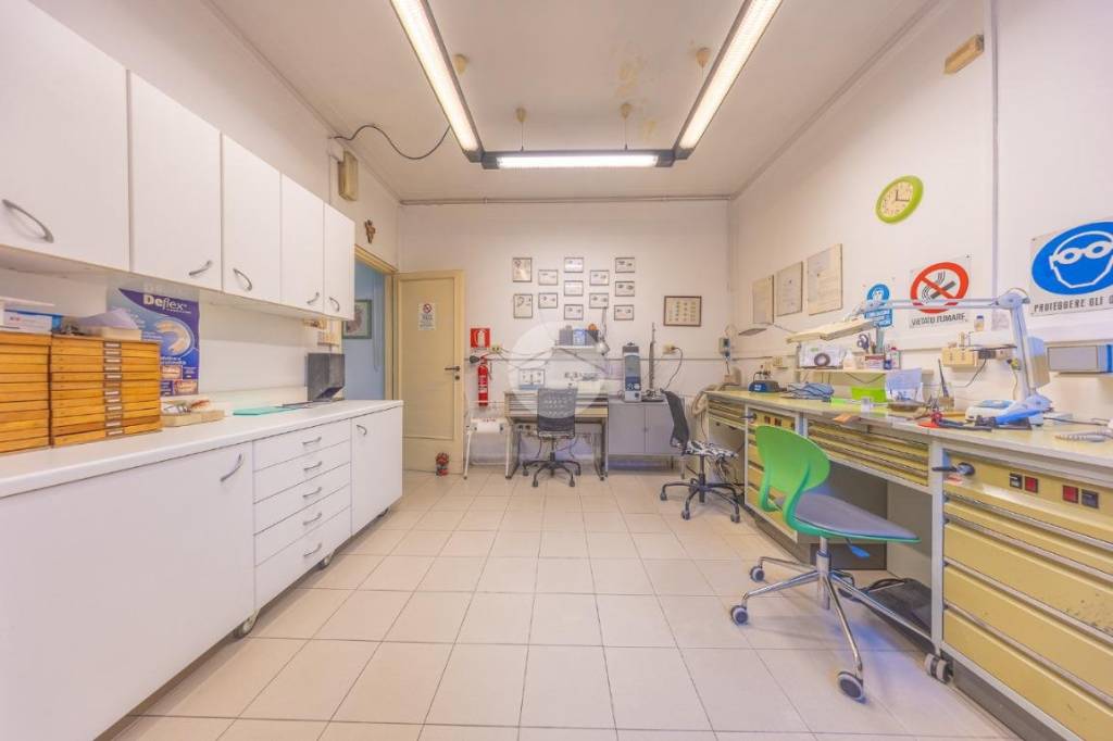 immagine annuncio 11 di 14