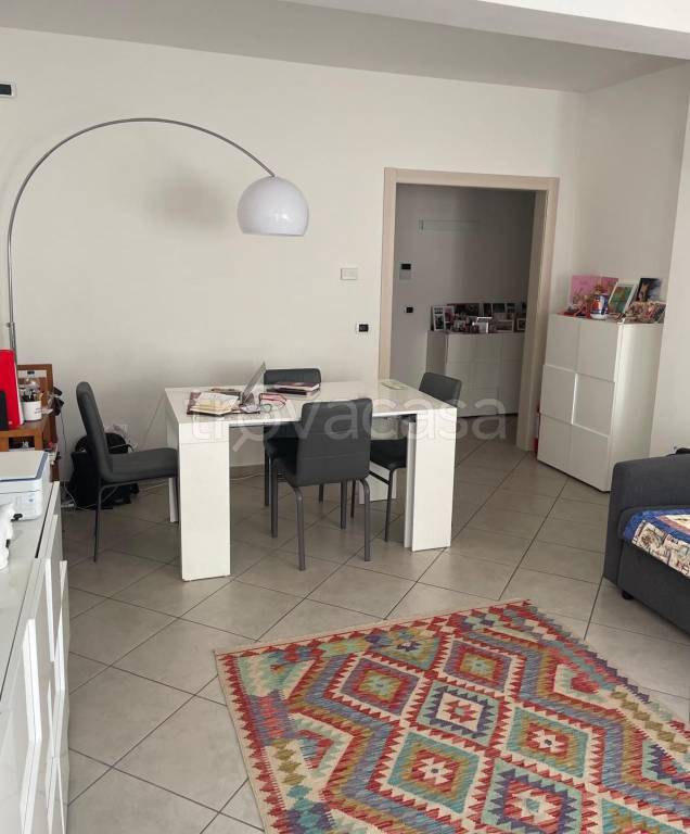 immagine annuncio 1 di 8