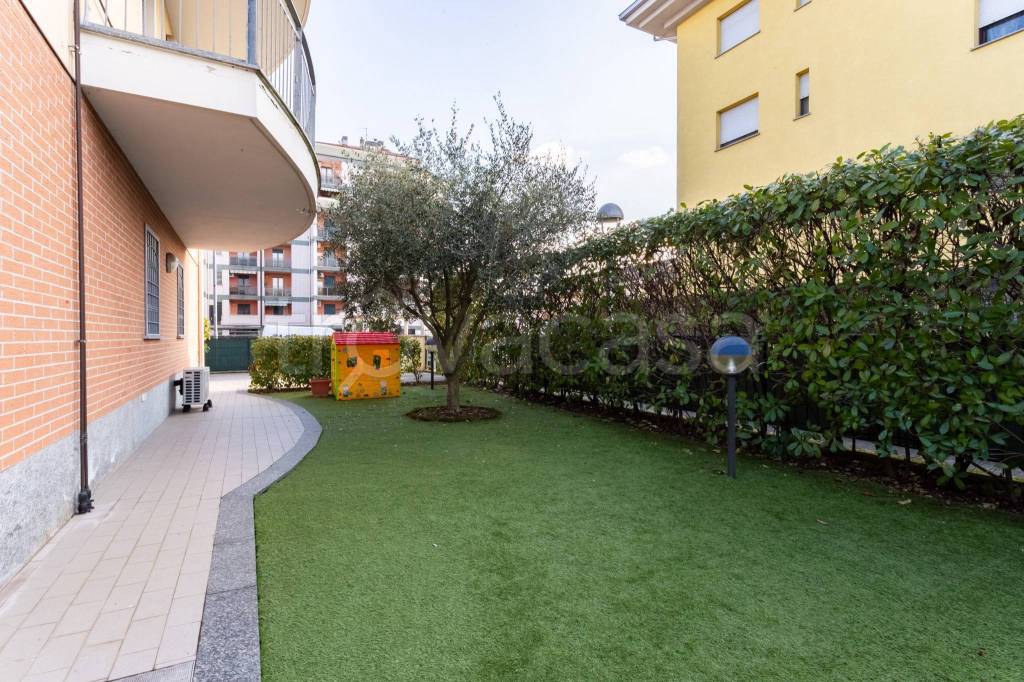 immagine annuncio 1 di 15