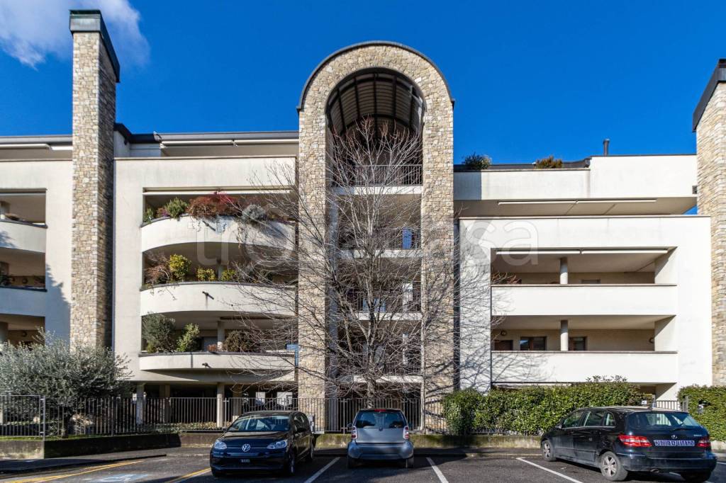 appartamento in vendita a Mariano Comense