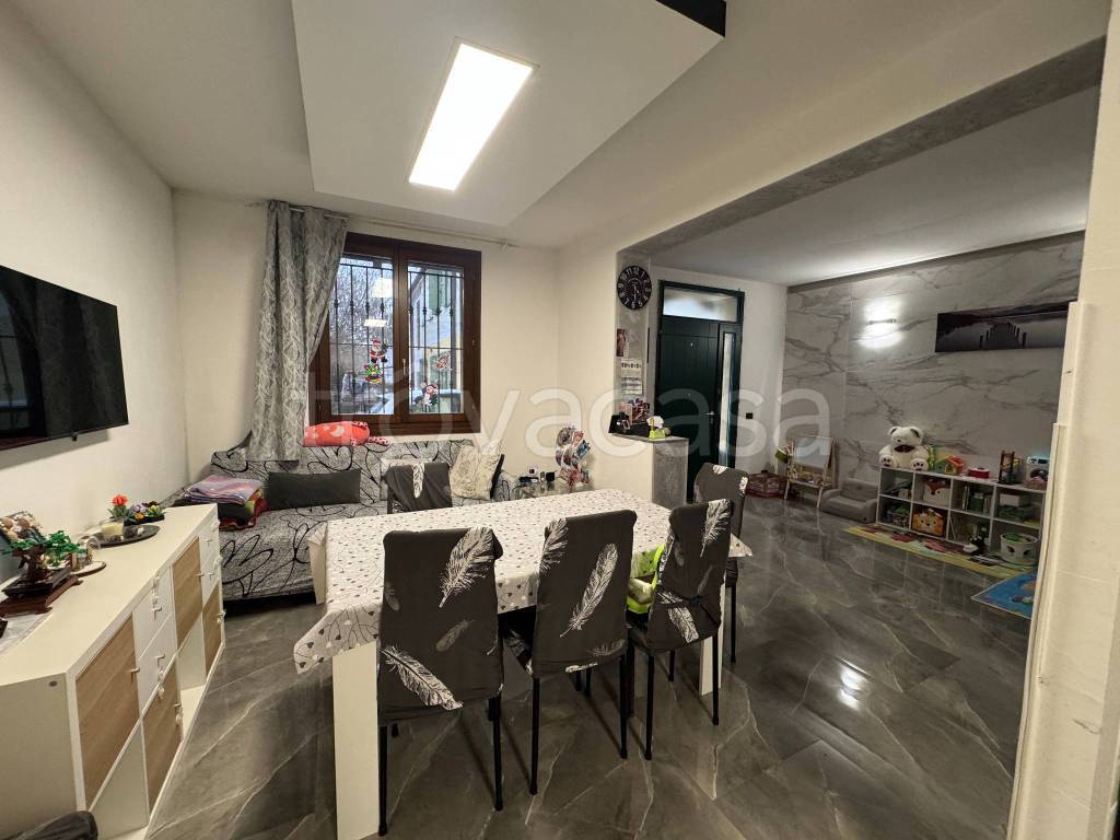 immagine annuncio 1 di 9