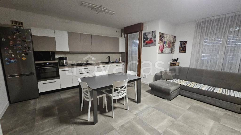 immagine annuncio 1 di 14