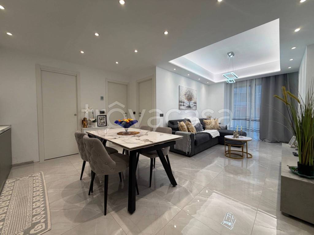 immagine annuncio 1 di 8