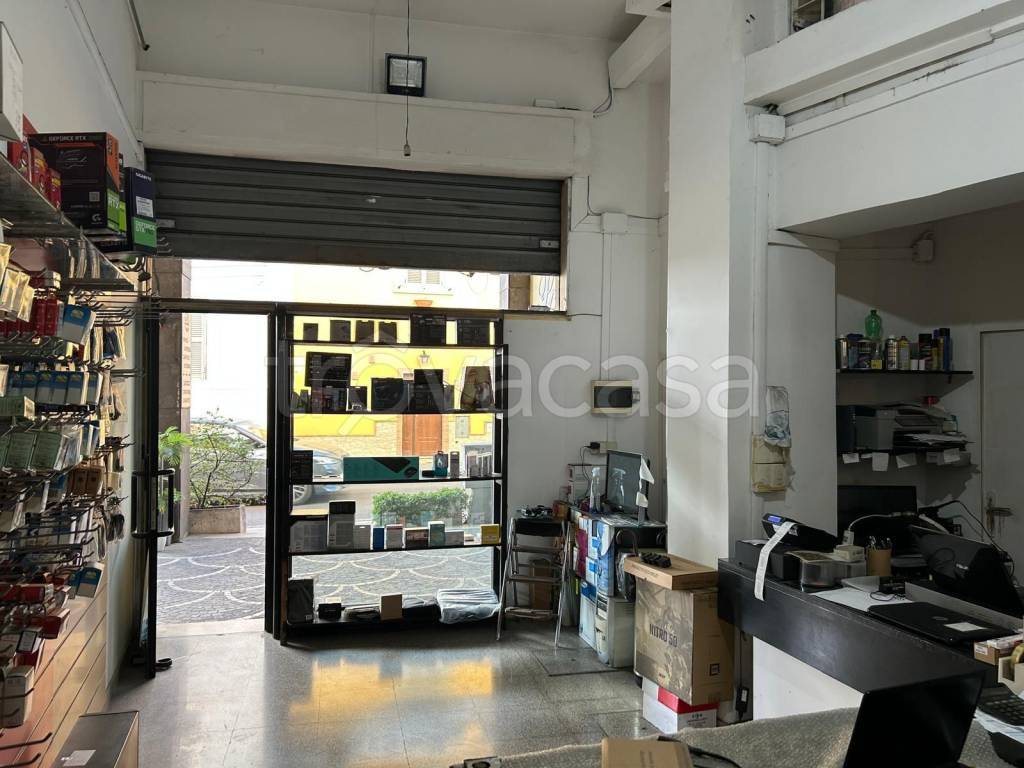 immagine annuncio 2 di 4