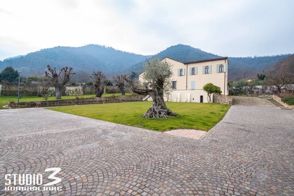 immagine annuncio 4 di 12