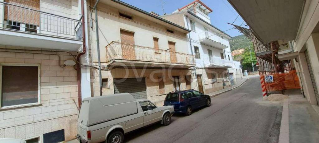 immagine annuncio 12 di 13