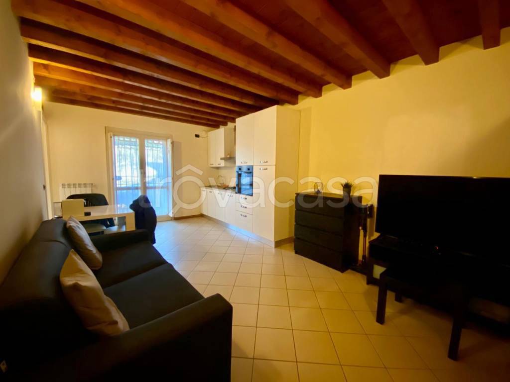 immagine annuncio 1 di 14