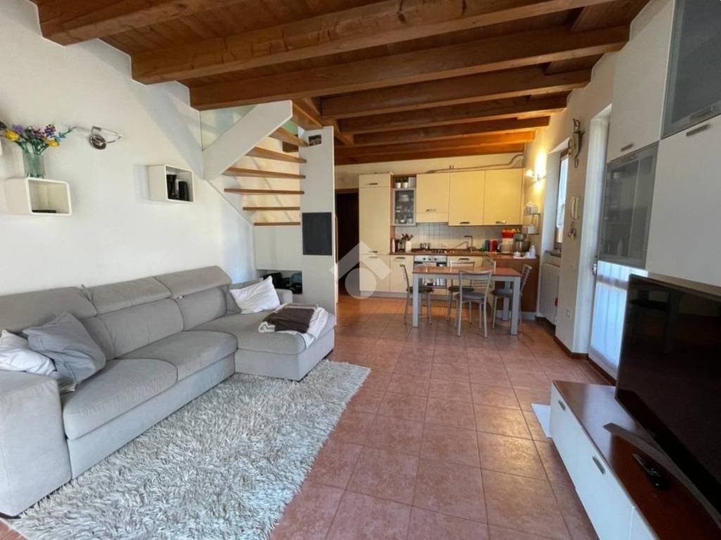 immagine annuncio 1 di 14