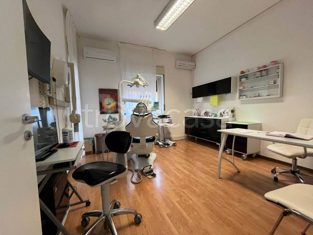 immagine annuncio 2 di 12