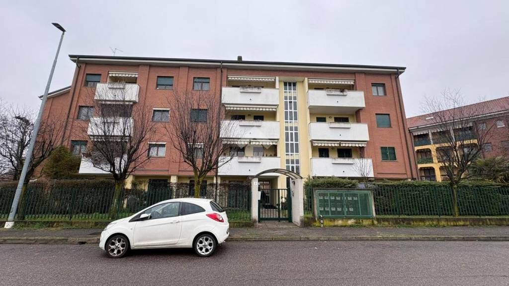 immagine annuncio 1 di 15